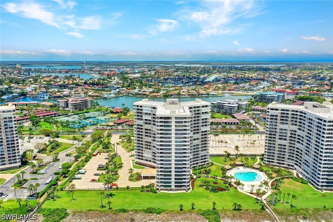 2 bed home in Marco Island