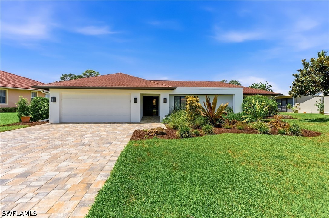 3 bed home in Bonita Springs