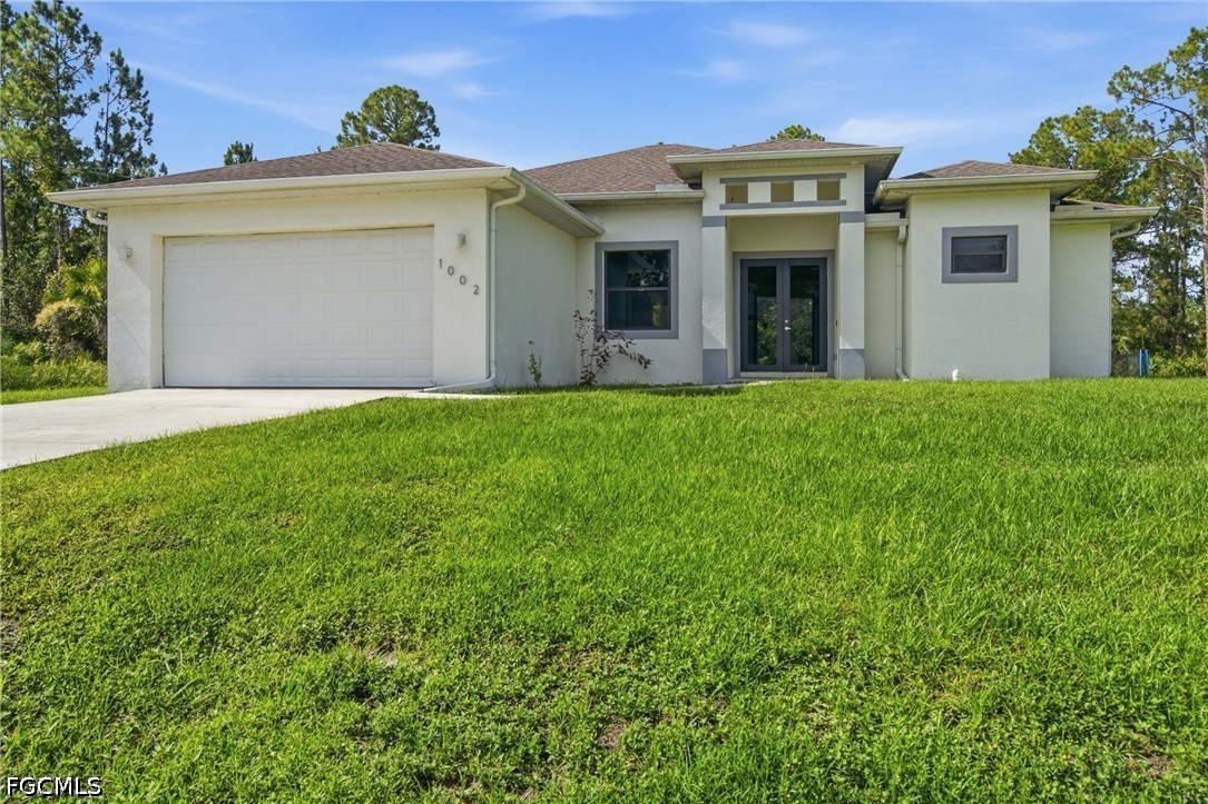 3 bed home in Lehigh Acres