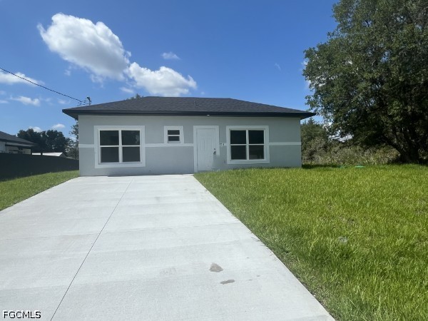 1 bed home in Lehigh Acres