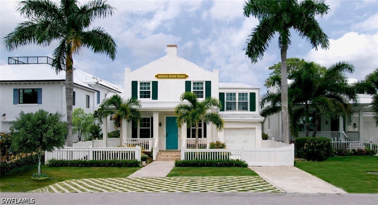 4 bed home in Naples