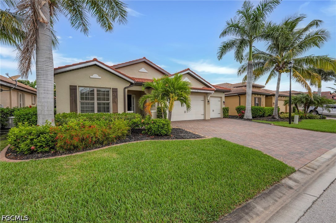 3 bed home in Fort Myers