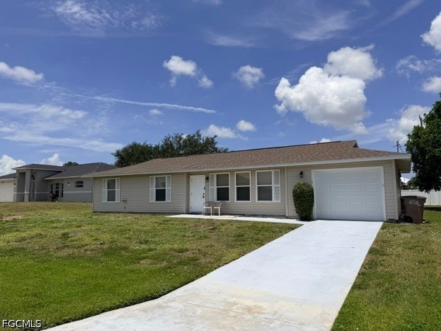 3 bed home in Cape Coral