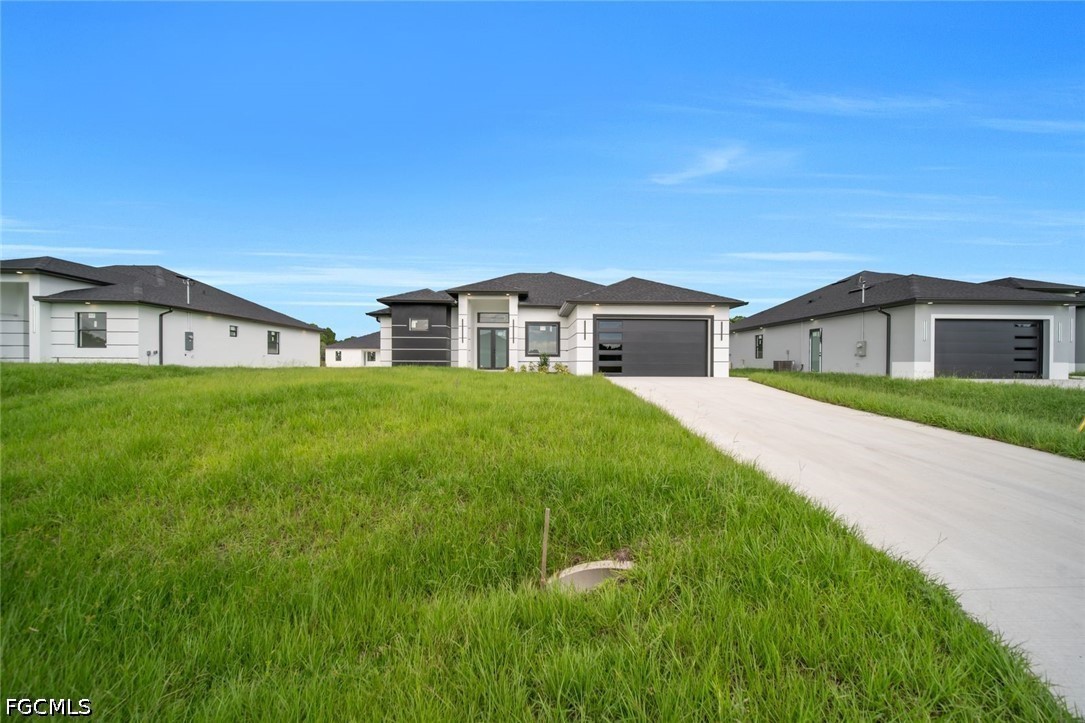4 bed home in Lehigh Acres