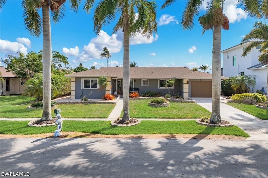 3 bed home in Marco Island