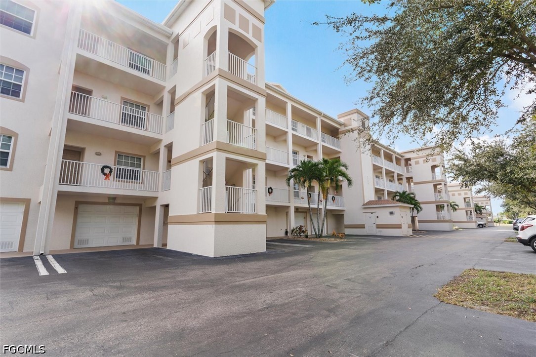 2 bed home in Fort Myers