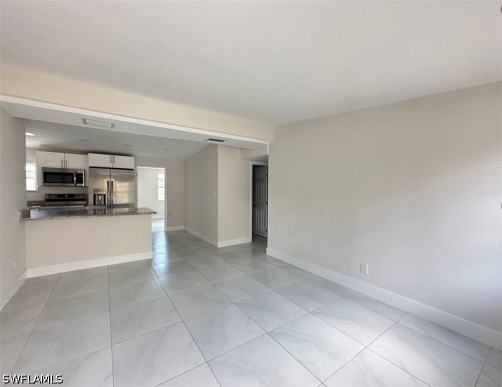 4 bed home in Naples