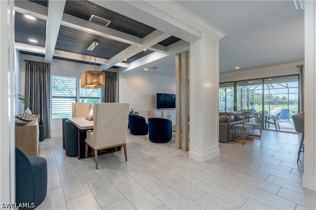 5 bed home in Naples