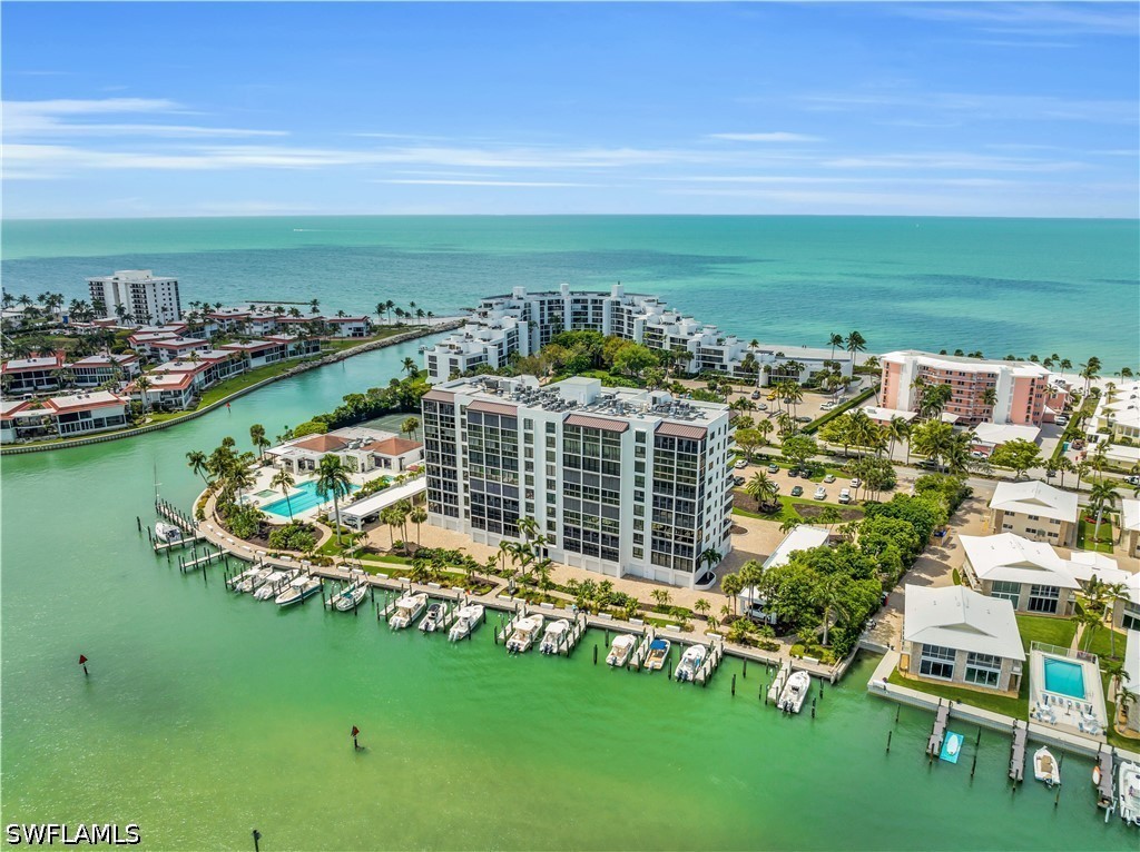 3 bed home in Naples