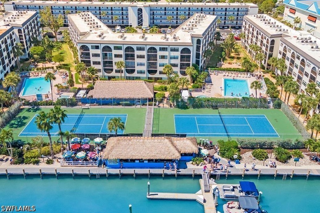 1 bed home in Marco Island