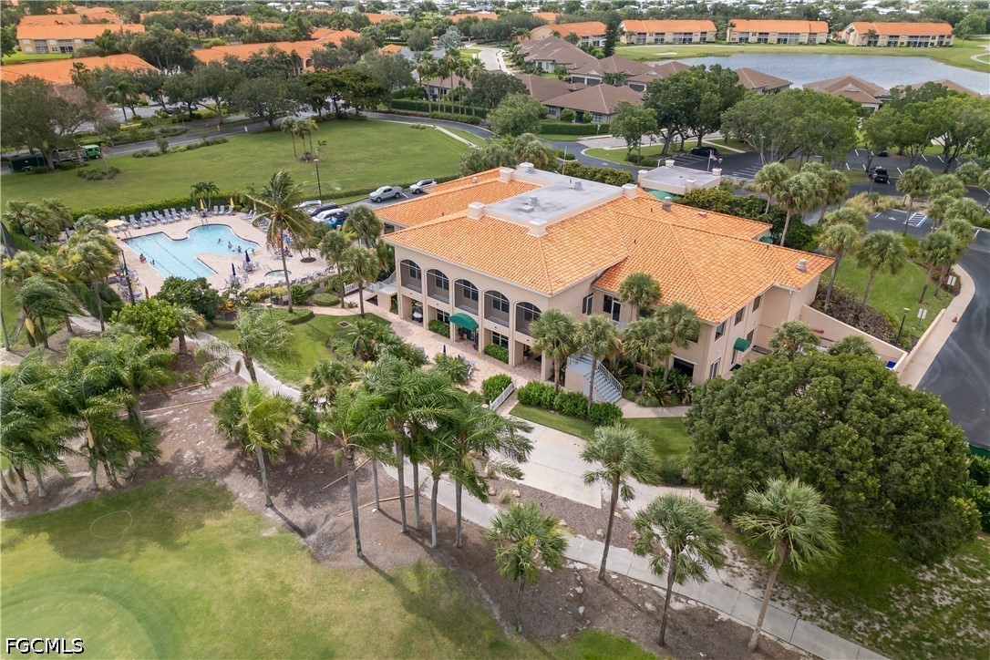 2 bed home in Bonita Springs