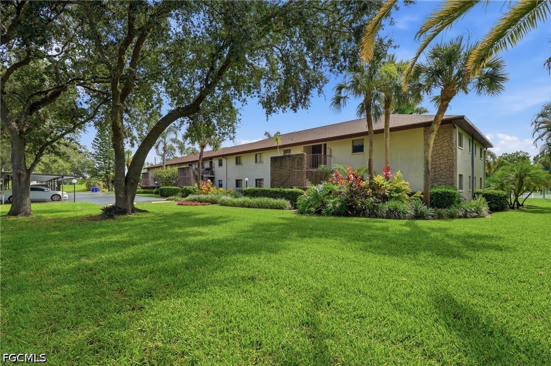 2 bed home in Lehigh Acres