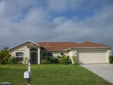 3 bed home in Cape Coral