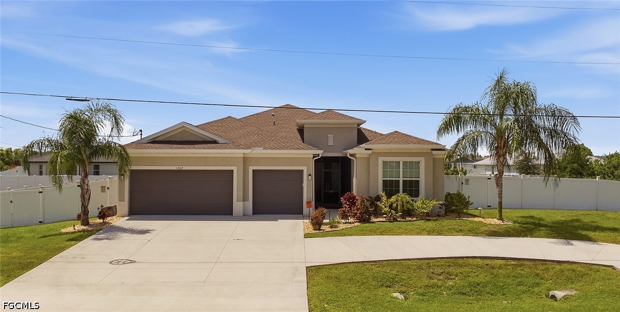 3 bed home in Cape Coral