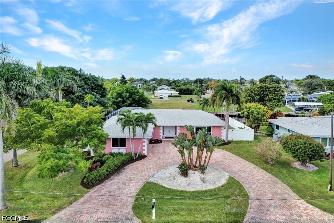 3 bed home in Cape Coral