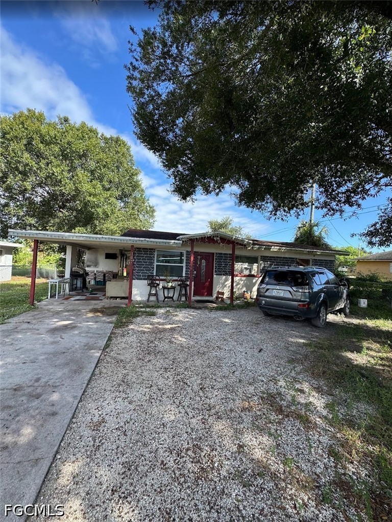 3 bed home in Fort Myers