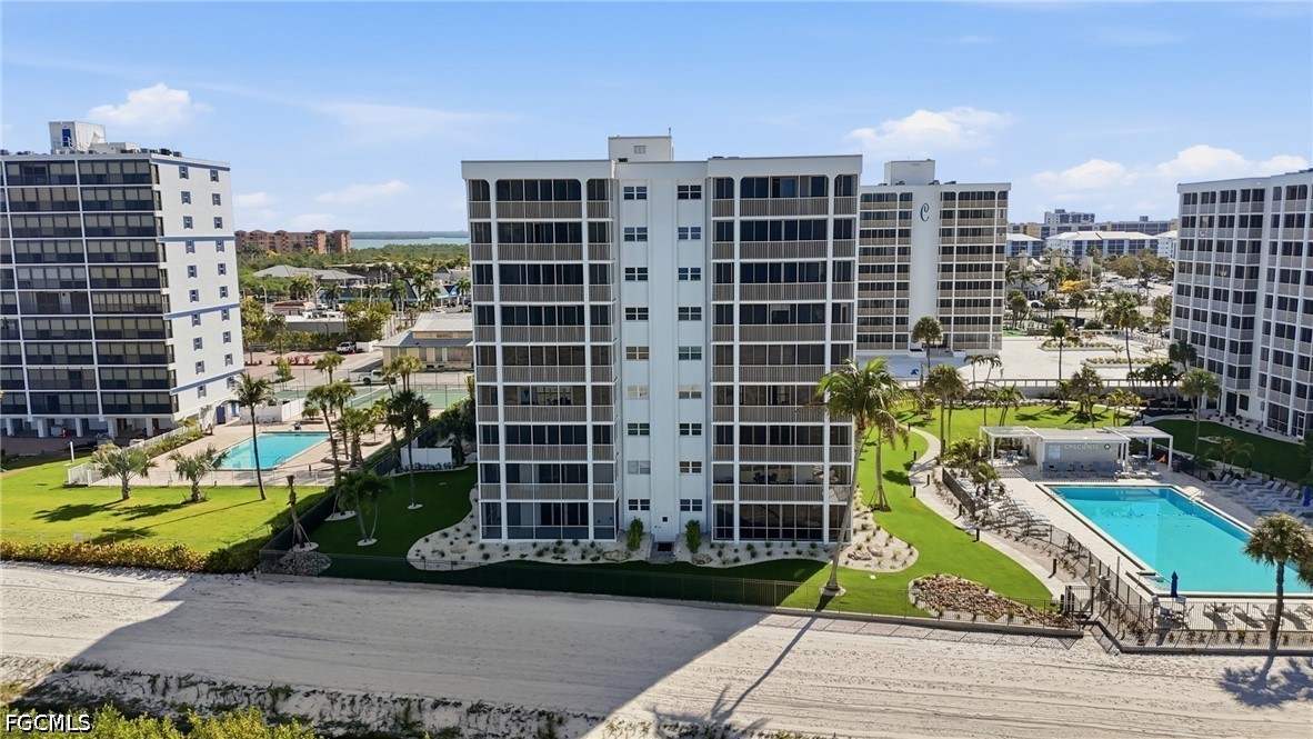 2 bed home in Fort Myers Beach
