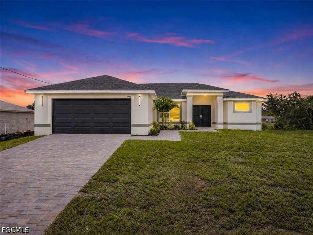 3 bed home in Cape Coral