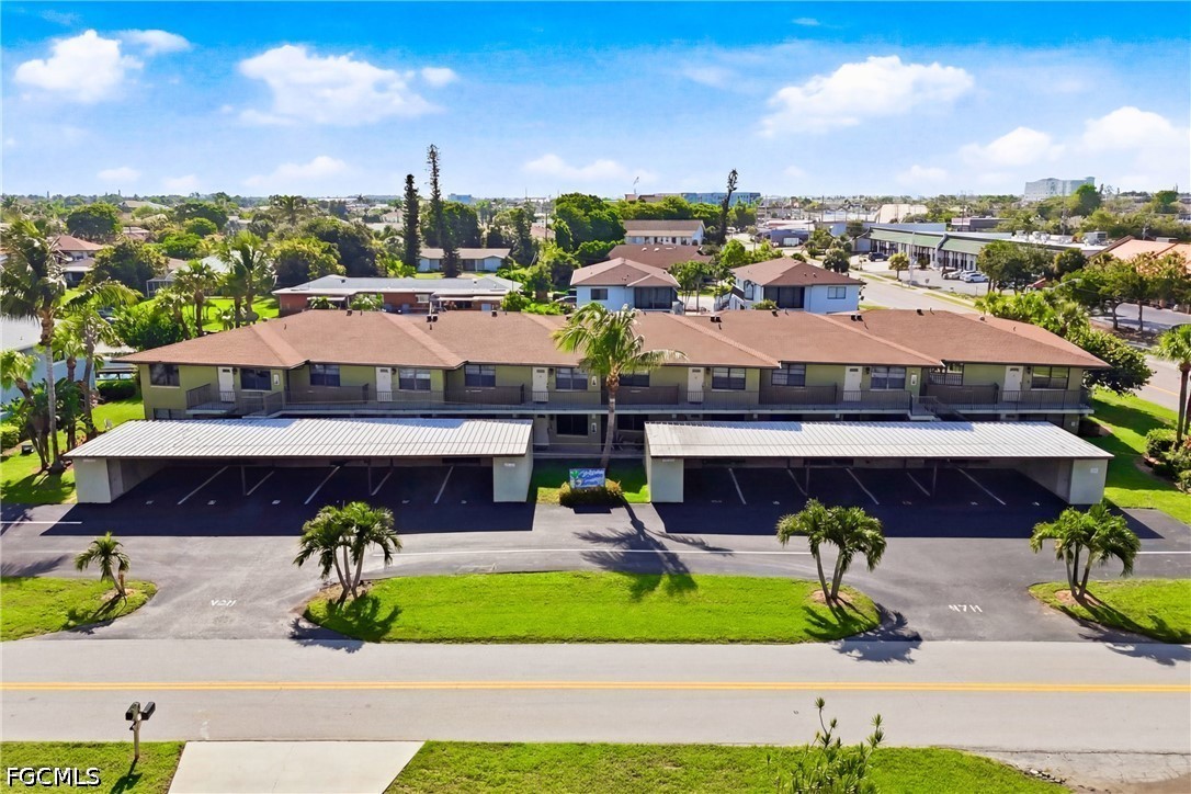 2 bed home in Cape Coral