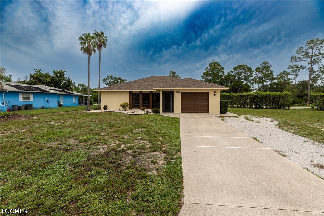 2 bed home in Bonita Springs