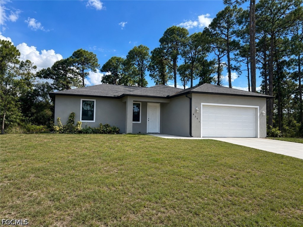 3 bed home in Labelle