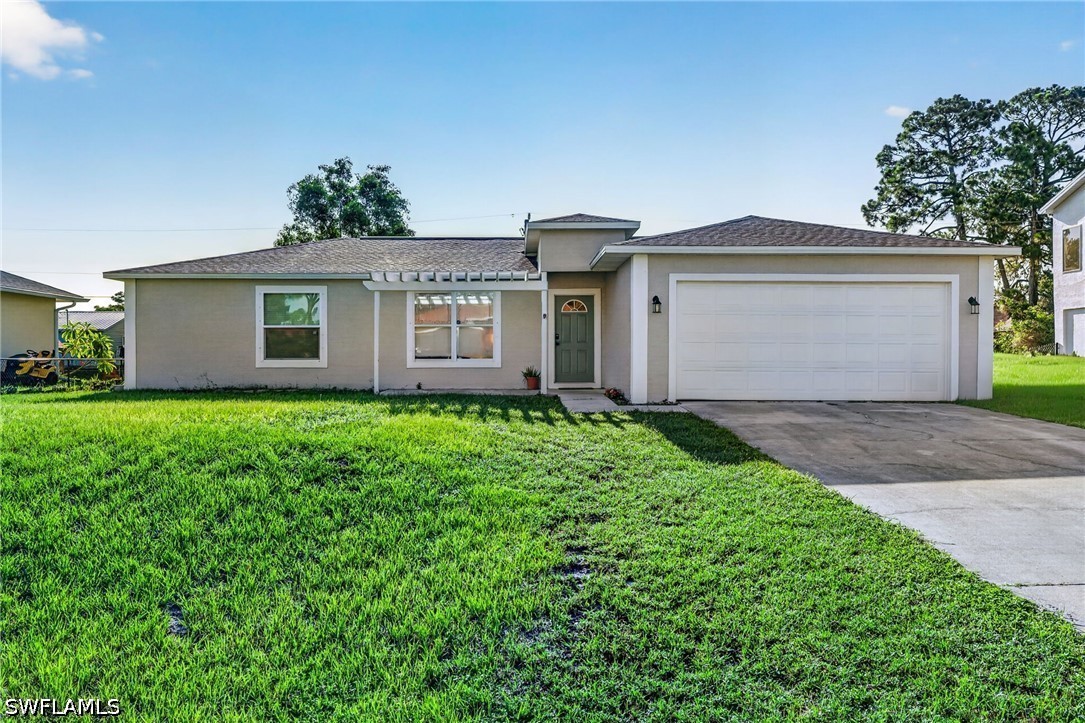 3 bed home in Fort Myers