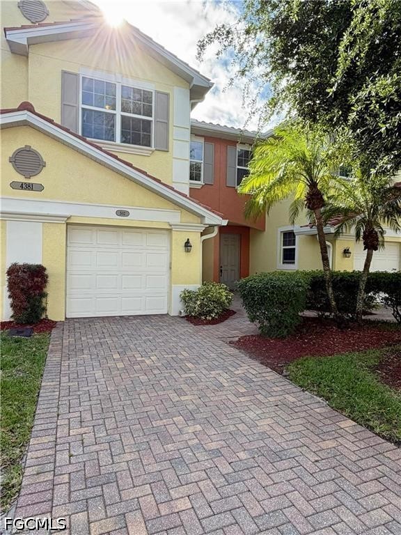 3 bed home in Fort Myers