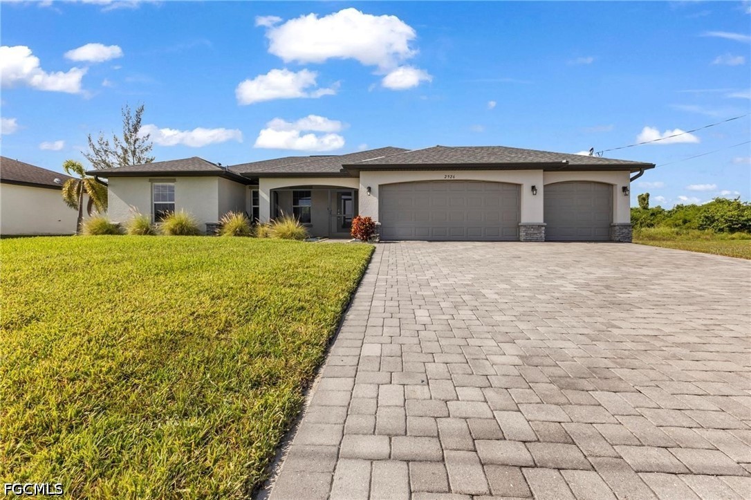 3 bed home in Cape Coral