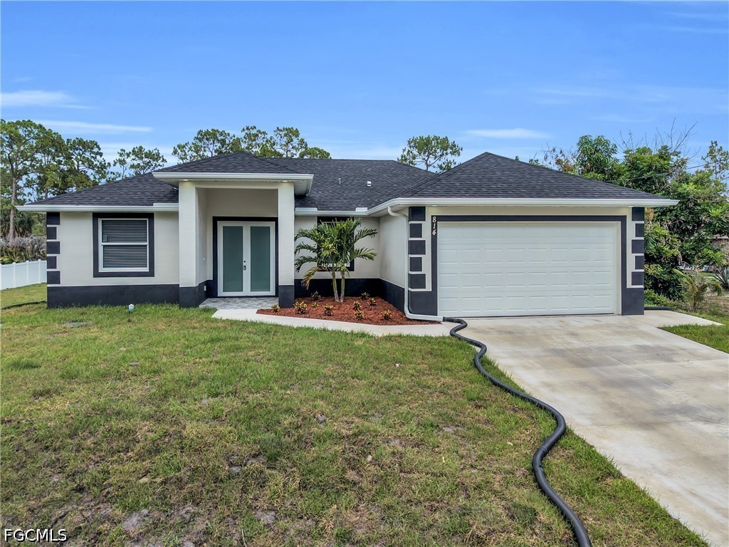 3 bed home in Lehigh Acres