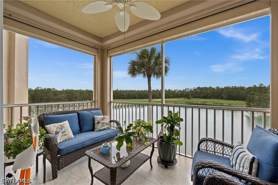 2 bed home in Naples