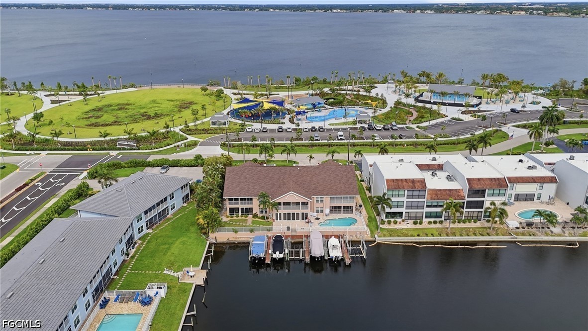 2 bed home in Cape Coral