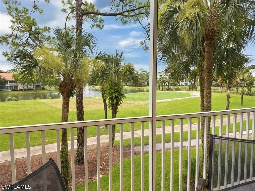 2 bed home in Naples