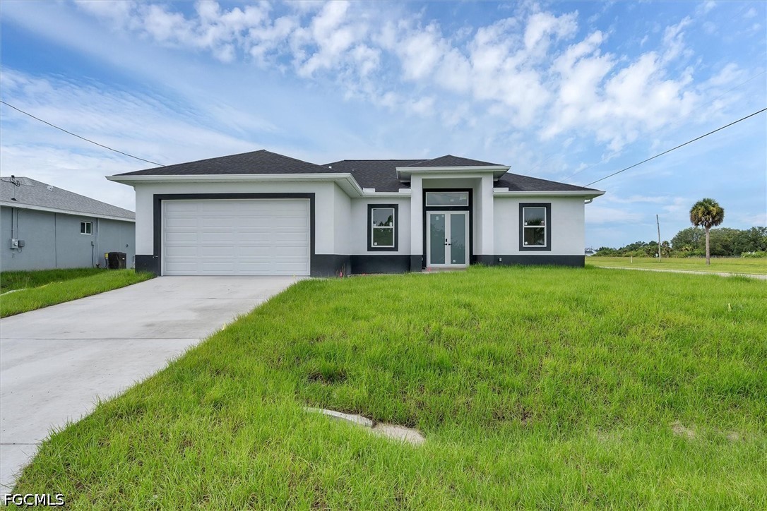 3 bed home in Lehigh Acres