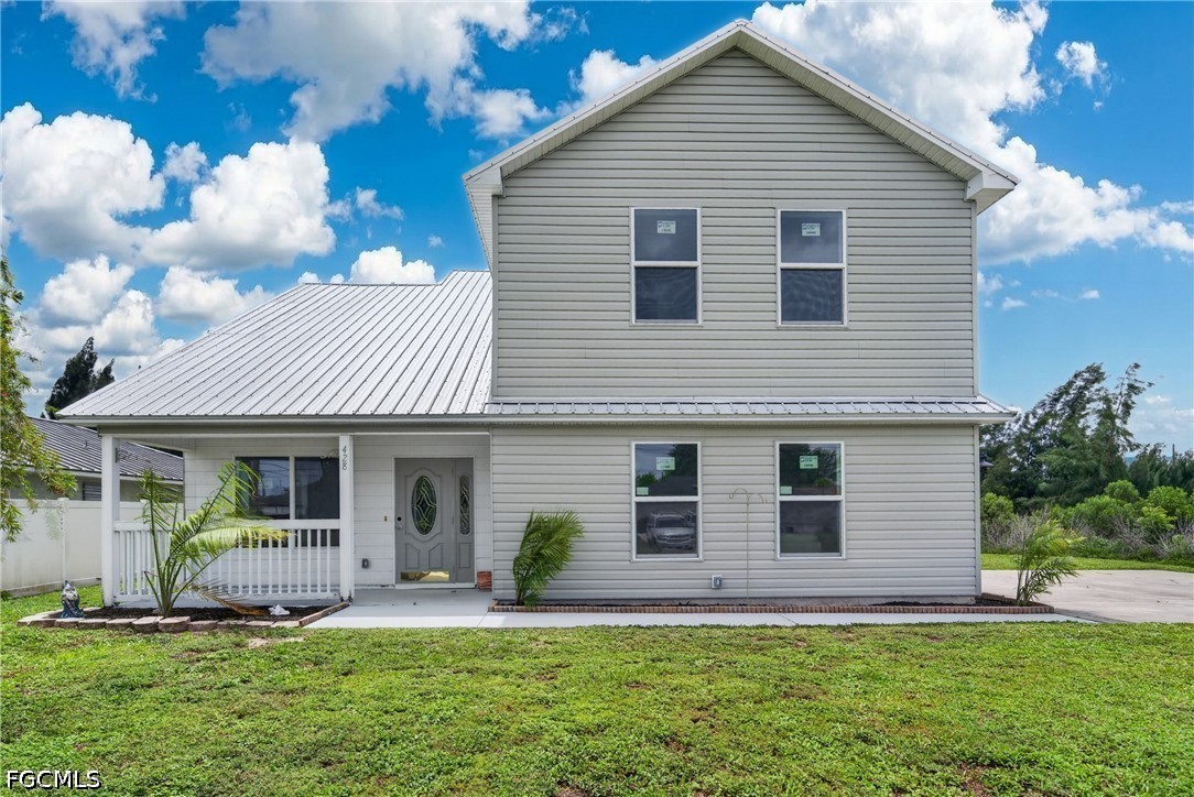 3 bed home in Cape Coral