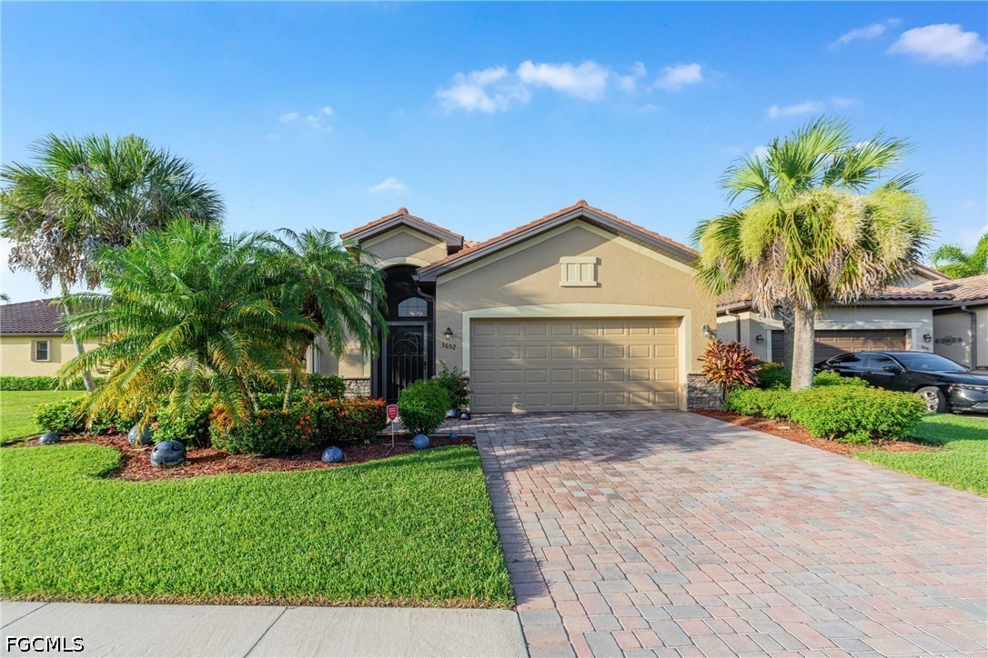 3 bed home in Naples