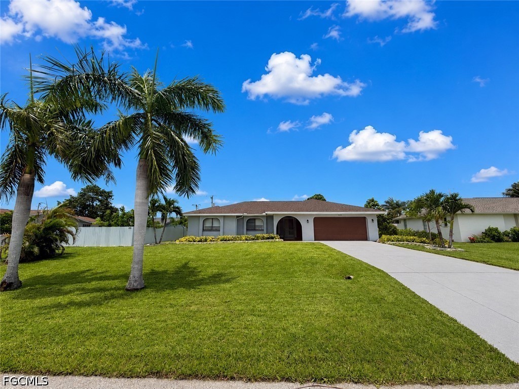 3 bed home in Cape Coral