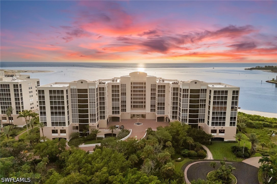 4 bed home in Marco Island