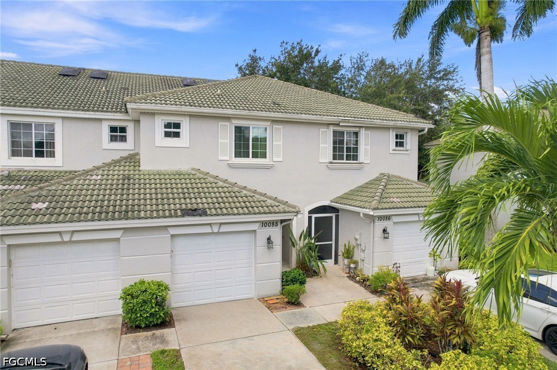 2 bed home in Fort Myers