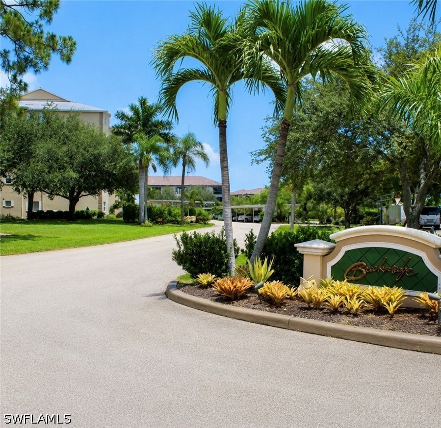 2 bed home in Estero