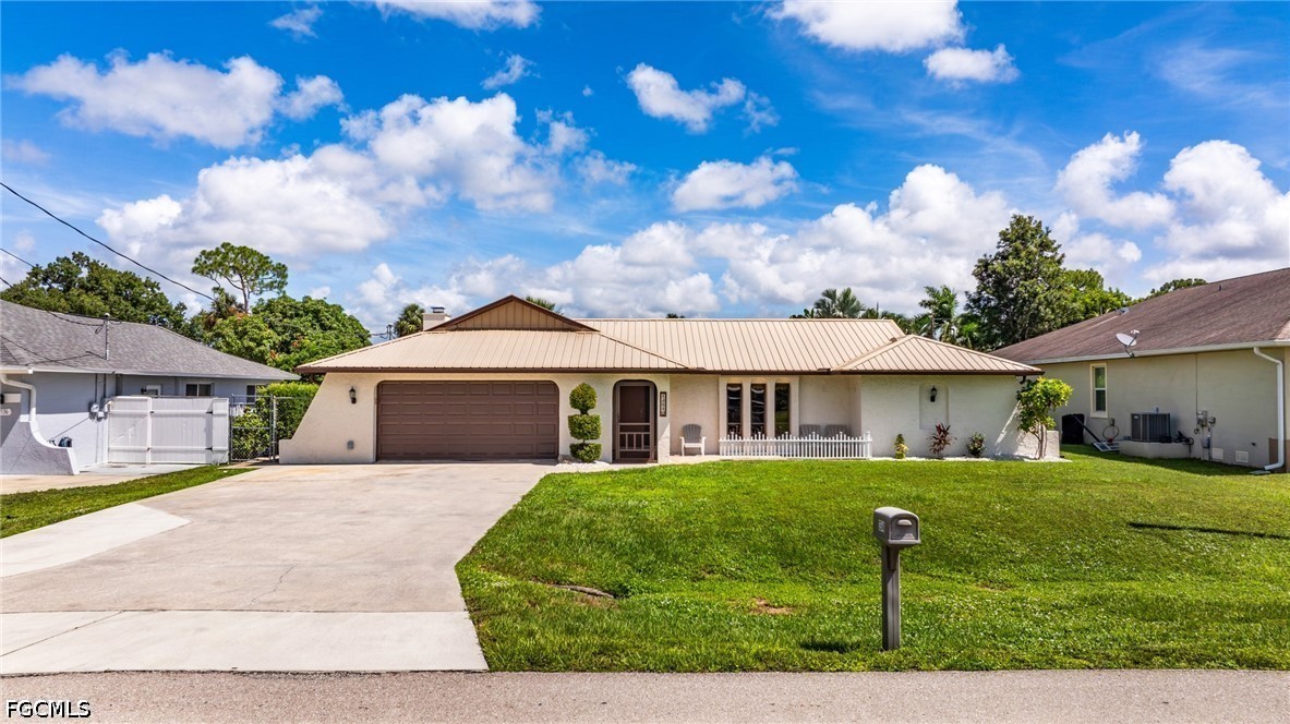 2 bed home in Fort Myers