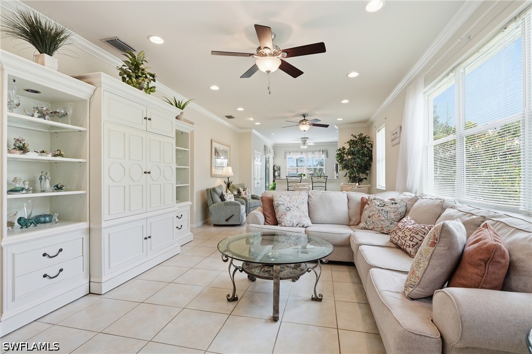 3 bed home in Naples