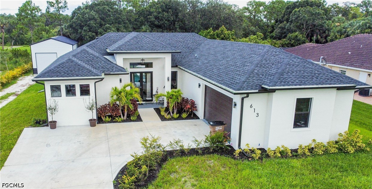 4 bed home in Lehigh Acres