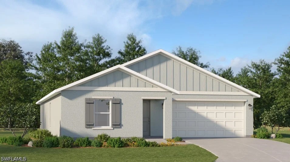 3 bed home in Lehigh Acres