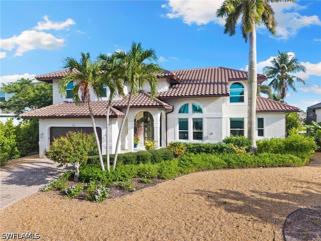 4 bed home in Marco Island