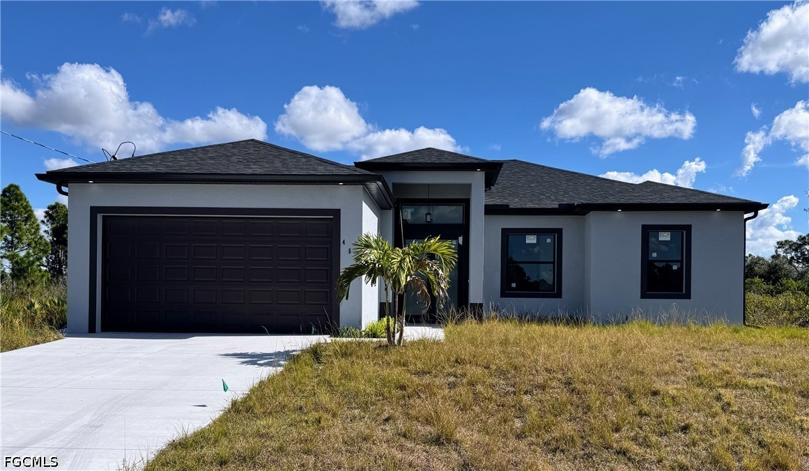 3 bed home in Lehigh Acres