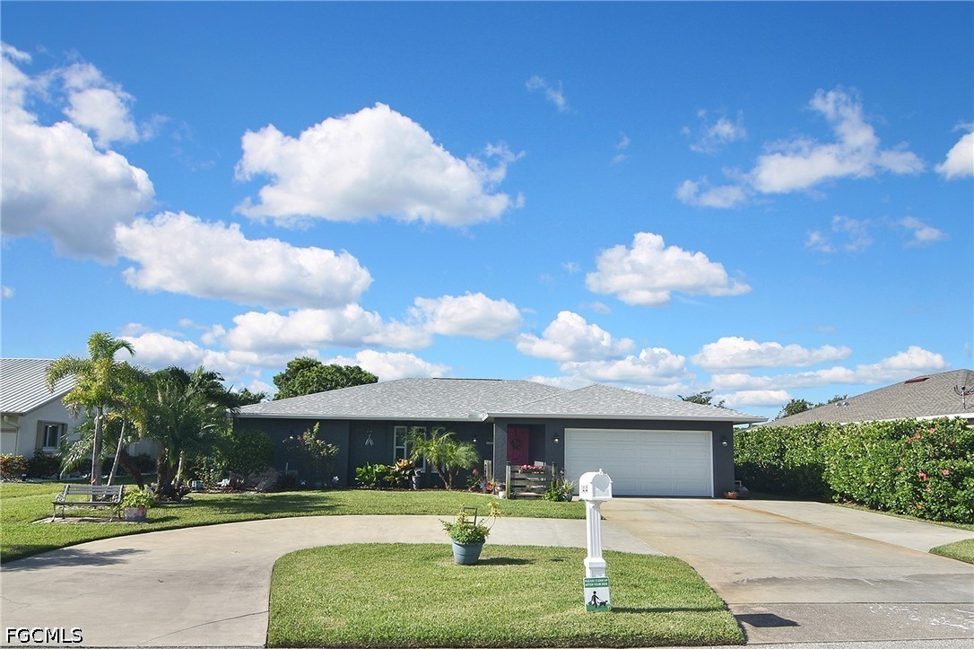 3 bed home in Cape Coral
