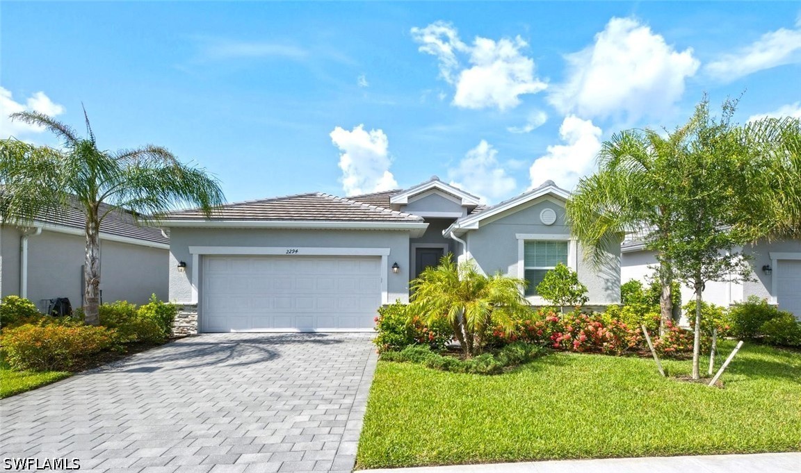 4 bed home in Naples