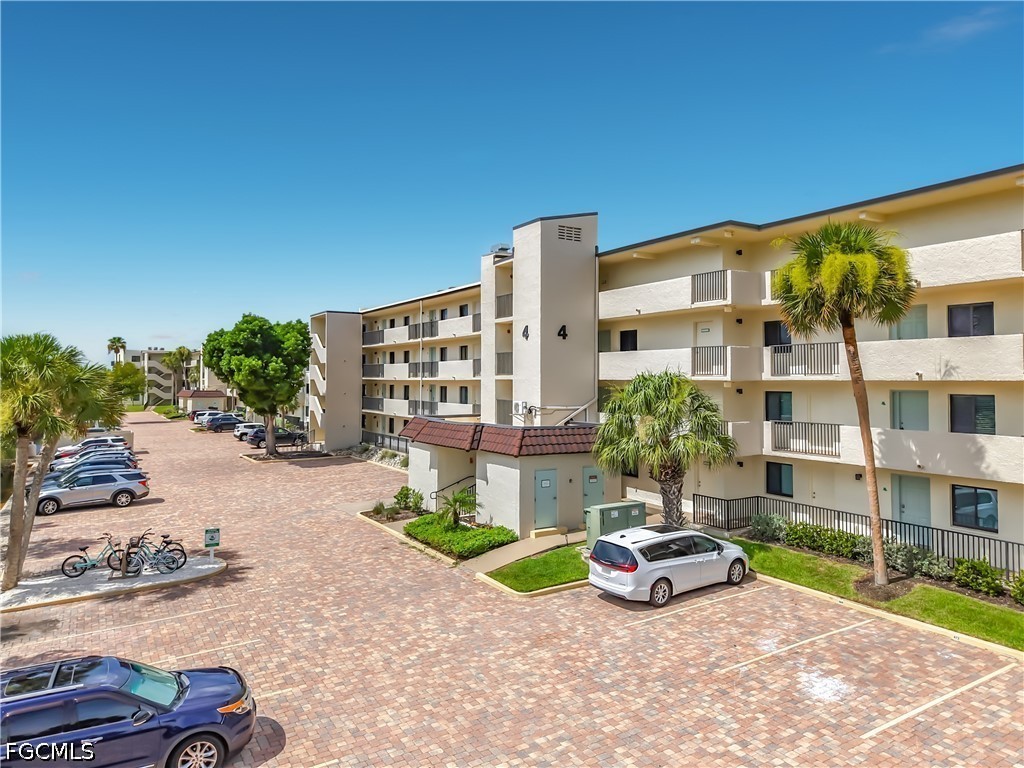 2 bed home in Sanibel