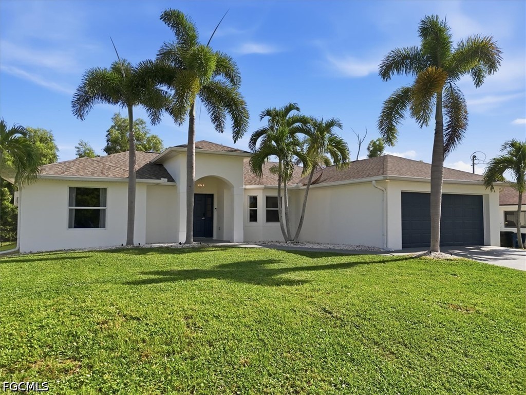 3 bed home in Bokeelia