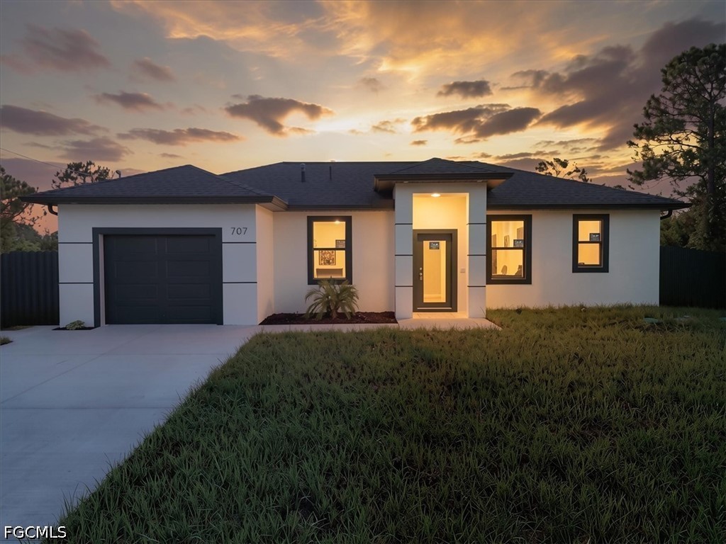 3 bed home in Lehigh Acres